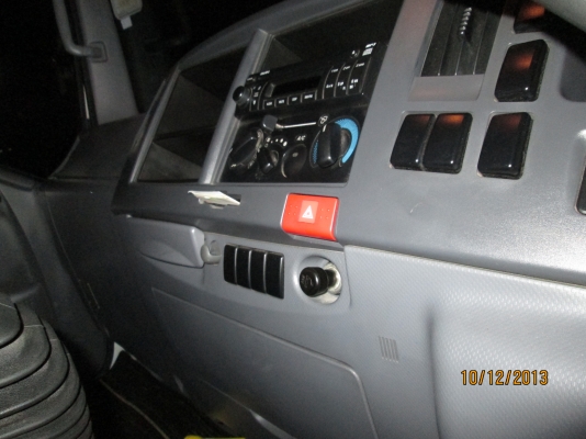 ISUZU-NPR-150คาร์โก้-5เมตร-มือ1ออกห้าง-ลดราคาแล้ว--850,000-- ISUZU-NPR-150คาร์โก้-5เมตร-มือ1ออกห้าง-ลดราคาแล้ว--850,000--