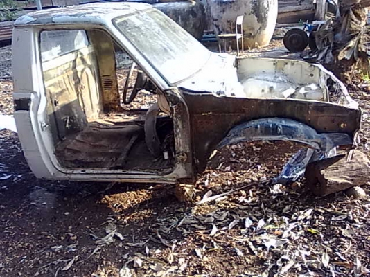 หัวเก๋ง โตโยต้าม้ากระโดด  คานแข็งแท้โรงงาน