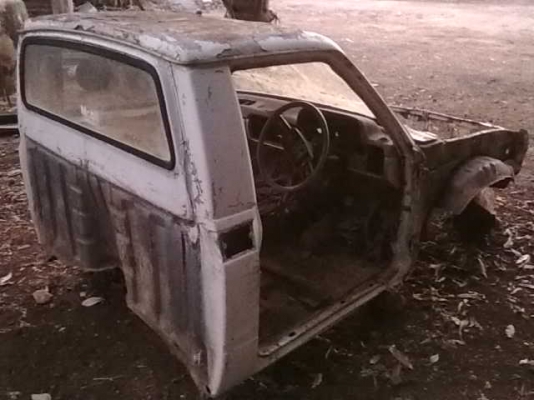 หัวเก๋ง โตโยต้าม้ากระโดด  คานแข็งแท้โรงงาน