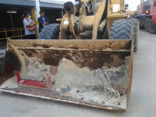 CAT 924F รถตักล้อยาง สภาพสมบูรณ์ พร้อมใช้งาน ลดราคาเหลือ 600000 บาท