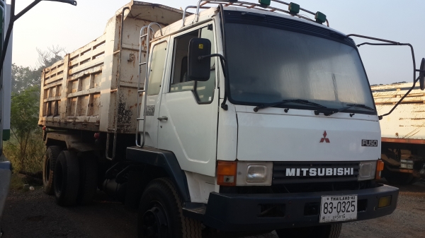 ขายด่วนไอ้หลงสิบปีดสองเพลาดั้ม FN527MA195แรง  พร้อมใช้จัดแนนท์ได้โทร 0801515451