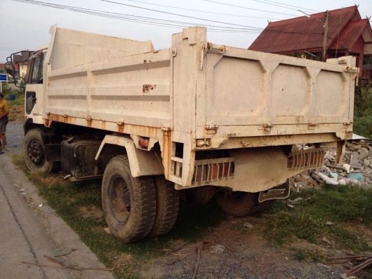 ขาย 6 ล้อ ดั้ม