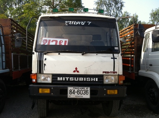 ขาย MITSUBISHI 6 ล้อ