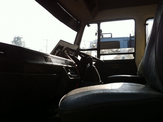 ขาย MITSUBISHI 6 ล้อ