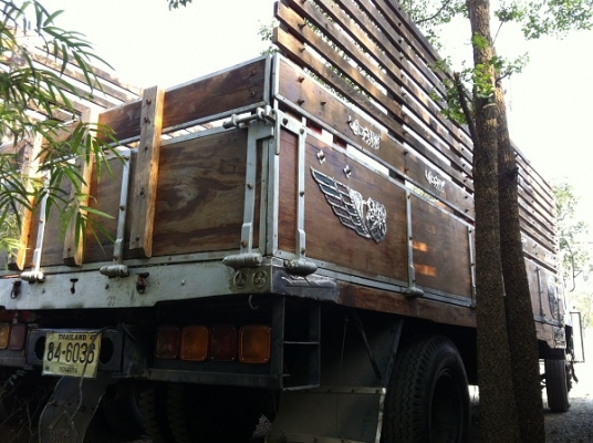 ขาย MITSUBISHI 6 ล้อ