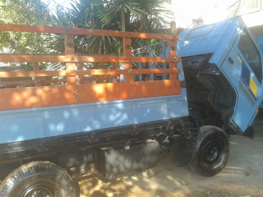 ขาย 4 ล้อ ISUZU NKR 88 แรงม้า เพลาลอย (ดาวน์ 39000 บาท จัดแน้นทุกจังหวัด  อนุมัติง่ายวันเดียวเร็วทันใจ) (4JB1)(NKR55E) เครื่องแห้งๆ แรงๆ ดี แซสซีสวยๆทั้งเส้น ภาษีเต็ม พร้อมโอน พร้อมใช้งานทันที