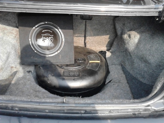 ขาย neon แก๊สหัวฉีด ถังโดนัด เครื่องเสียง ครบ ราคา50000 ต่อรองได้