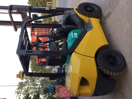 forklift ขายรถฟอร์คลิฟต์ komatsu fd25c-16 สวยปิ้งเหมือนใหม่ ดีเซล เสา4เมตร