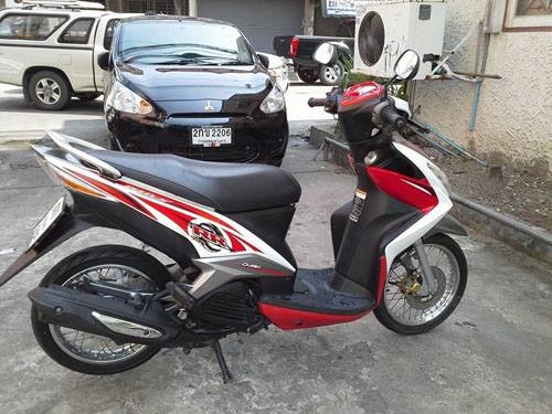 MIO 125 RR ปี 55 แดง ขาว รถบ้าน เครื่องแน่น ชุดสีสด เอกสารครบ ซื้อแล้วไม่ผิดหวังแน่นอนจ้า