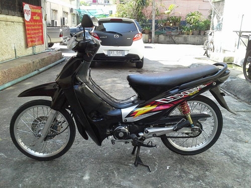 Wave 100 ปี 47 รถบ้าน เอกสารครบ ขับกลับได้เลยจ้า ราคาเบาๆ ภาษี พรบ.ไม่หมด