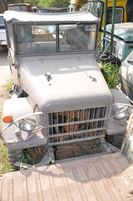 ขายจิ๊ปกลางโตโยต้าสภาพดี ขายตามสภาพมีทะเบียนติดต่อคุณอนันต์0899499898