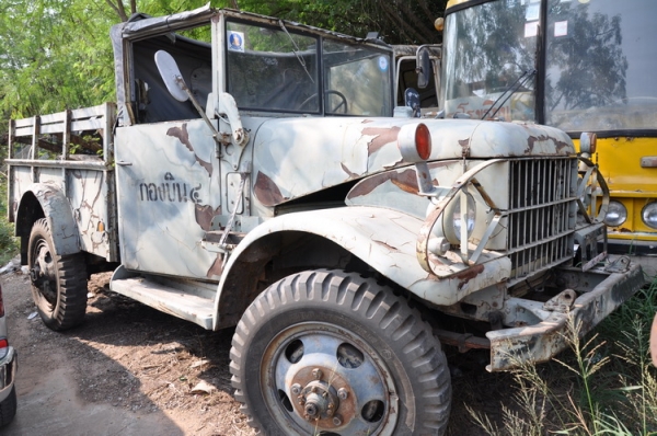 ขายจิ๊ปกลางโตโยต้าสภาพดี ขายตามสภาพมีทะเบียนติดต่อคุณอนันต์0899499898