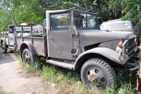 ขายจิ๊ปกลางโตโยต้าสภาพดี ขายตามสภาพมีทะเบียนติดต่อคุณอนันต์0899499898