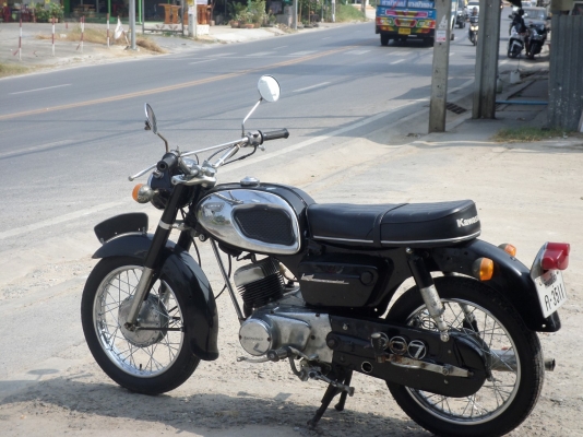 ขาย คาวาวากิ B1 สภาพสวยๆเดิมๆเครื่องดีพร้อมใช้ทะเบียนพร้อมโอน