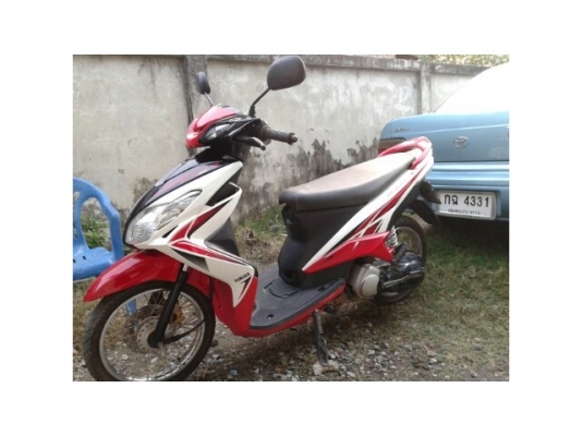 Yamaha Mio 125 สีแดงขาว สวย
