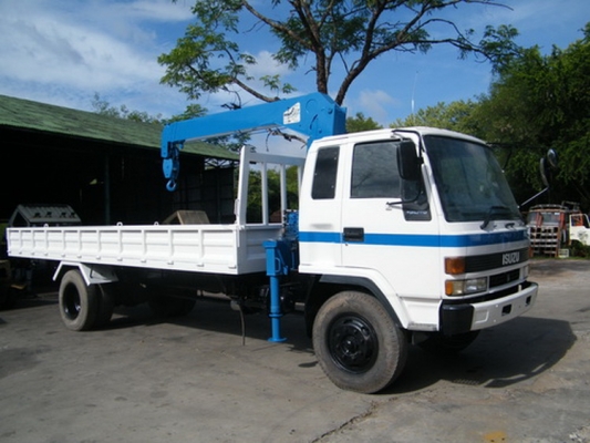 ขายรถ6ล้ออีซูซุร็อคกี้กระบะช่วงยาวติดเครนtadano3ตัน3ท่อนสวยมาก ติดต่อ0818799377