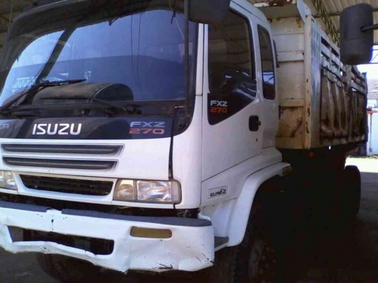 ฝากขาย 10ล้อดั้ม ISUZU DECA270 maxroad ปี49 , HiNO mega260 ปี47เกียรetom ทั้ง2คันใช้งานได้ดี ขายคันละ1900000