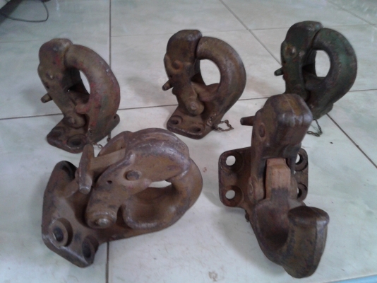 ขายตะขอลากปากนกแก้วจี๊ป