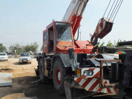 ขายรถเครน 25 ตัน TR250M3 ขายรถเครน 25 ตัน TR250M3