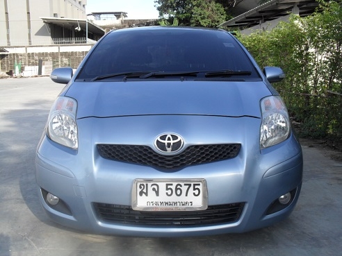 YARIS 1.5 ABS/AIRBAG 2010 สภาพสวย พร้อมใช้.