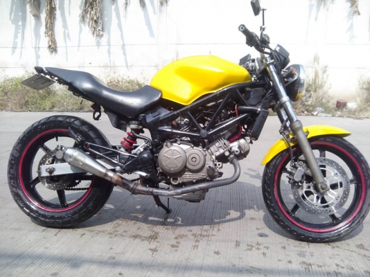 ขาย H0NDA  VTR250 ปี 97 รถพ้อมใช้ครับ