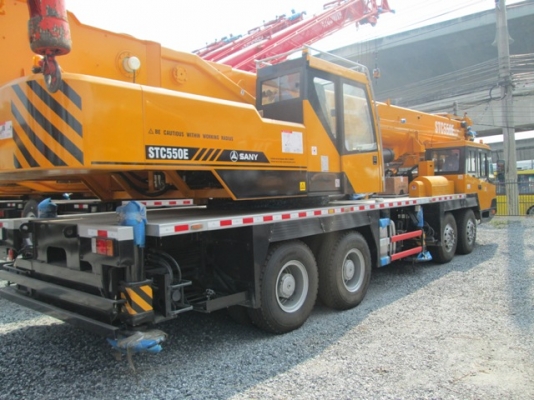 จำหน่ายรถเครน ยี่ห้อ SANY 55 ตัน ตัวใหม่ล่าสุดป้อมขวา + จิ๊ปใต้ท้อง+ประตูสไลด์