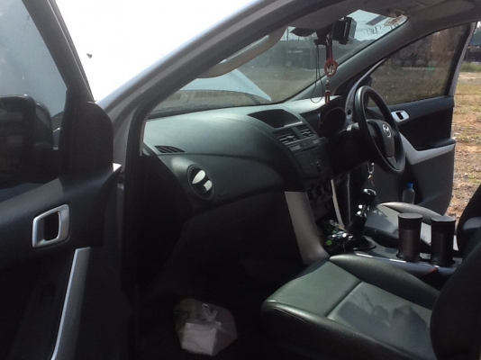 Mazda BT50 PRO ตัวHI-RACER รุ่นTOP ออกห้างมาไม่กี่เดือน