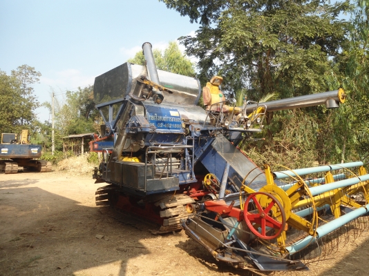 ขายรถเกี่ยวไทยเส็ง ราคาถูก 550,000 บาท