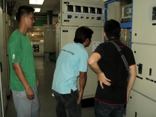 บริการซ่อม ดูแลรักษา เครื่องปั่นไฟทุกยี่ห้อ โดยช่างผู้ชำนาญ มีทั้งรายครั้งและรายปีในราคากันเองดูแลเป็นเยี่ยมแน่นอน สนใจติดต่อสอบถามรายละเอียดได้ที่เบอร์ 092-2826317 เจี๊ยบค่ะ บริการซ่อม ดูแลรักษา เครื่องปั่นไฟทุกยี่ห้อ โดยช่างผู้ชำนาญ มีทั้งรายครั้งและรายปีในราคากันเองดูแลเป็นเยี่ยมแน่นอน สนใจติดต่อสอบถามรายละเอียดได้ที่เบอร์ 092-2826317 เจี๊ยบค่ะ