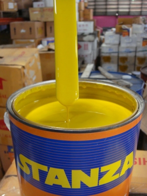 หมดแล้วครับ ขายสีแห้งเร็ว สีเหลือง กลละ 150บาท(3.5ลิตร) เป็นสีรถยนต์โล๊ะสต็อก ส่งขนส่งเอกชน