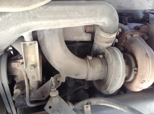 ขายหัวลากแท้MITSUBISHI527SRเครื่อง6D40/360แรงครัทซีสวย
