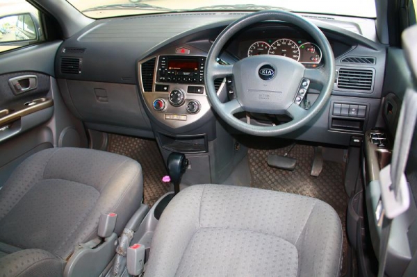 KIA CARENS 2.0 ปี2007 สีเทา KIA CARENS 2.0 ปี2007 สีเทา
