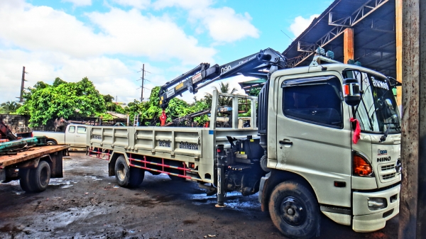 จำหน่ายและติดตั้ง/ซ่อม  เครนพับ-เครนสลิงพร้อมอะไหล่ทุกยี่ห้อในภาคใต้