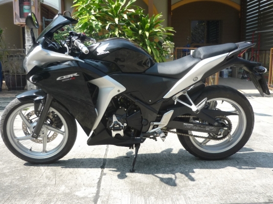 ขายด่วน CBR250I  ABS ปี 2011
