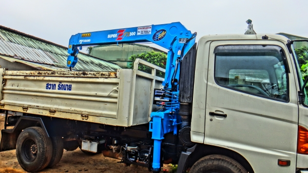 จำหน่ายและติดตั้ง/ซ่อม  เครนพับ-เครนสลิงพร้อมอะไหล่ทุกยี่ห้อในภาคใต้