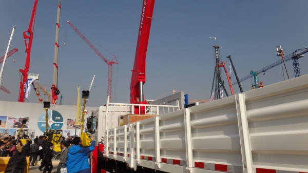 จำหน่ายและติดตั้ง/ซ่อม  เครนพับ-เครนสลิงพร้อมอะไหล่ทุกยี่ห้อในภาคใต้