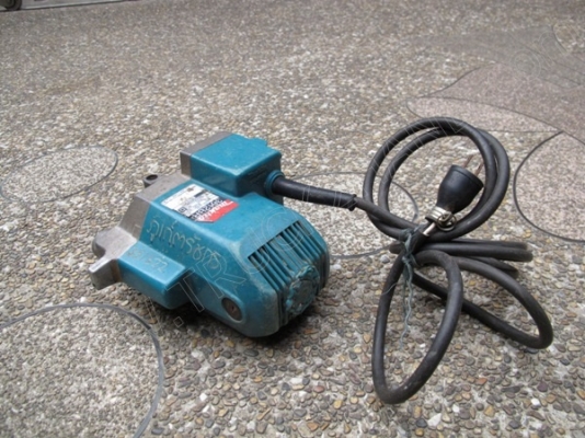 อุปกรณ์เครื่องมือช่าง-เครื่องใช้ไฟฟ้า 28 รายการ มูลค่าหลายแสนบาท ขายเพื่อเลิกกิจการ