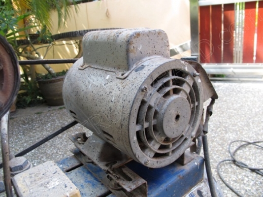 อุปกรณ์เครื่องมือช่าง-เครื่องใช้ไฟฟ้า 28 รายการ มูลค่าหลายแสนบาท ขายเพื่อเลิกกิจการ