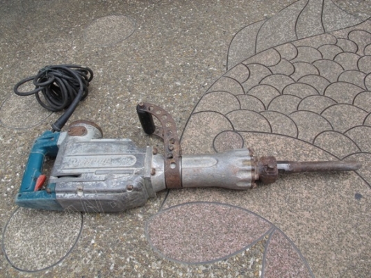 อุปกรณ์เครื่องมือช่าง-เครื่องใช้ไฟฟ้า 28 รายการ มูลค่าหลายแสนบาท ขายเพื่อเลิกกิจการ