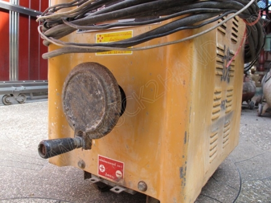 อุปกรณ์เครื่องมือช่าง-เครื่องใช้ไฟฟ้า 28 รายการ มูลค่าหลายแสนบาท ขายเพื่อเลิกกิจการ