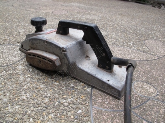 อุปกรณ์เครื่องมือช่าง-เครื่องใช้ไฟฟ้า 28 รายการ มูลค่าหลายแสนบาท ขายเพื่อเลิกกิจการ