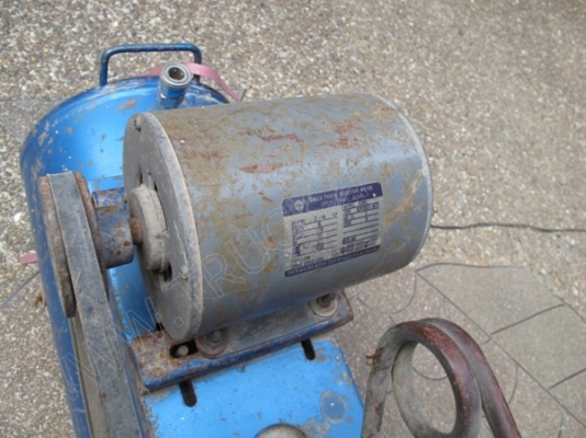 อุปกรณ์เครื่องมือช่าง-เครื่องใช้ไฟฟ้า 28 รายการ มูลค่าหลายแสนบาท ขายเพื่อเลิกกิจการ