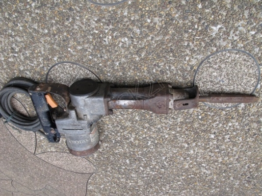 อุปกรณ์เครื่องมือช่าง-เครื่องใช้ไฟฟ้า 28 รายการ มูลค่าหลายแสนบาท ขายเพื่อเลิกกิจการ