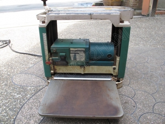 อุปกรณ์เครื่องมือช่าง-เครื่องใช้ไฟฟ้า 28 รายการ มูลค่าหลายแสนบาท ขายเพื่อเลิกกิจการ