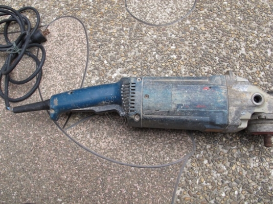 อุปกรณ์เครื่องมือช่าง-เครื่องใช้ไฟฟ้า 28 รายการ มูลค่าหลายแสนบาท ขายเพื่อเลิกกิจการ