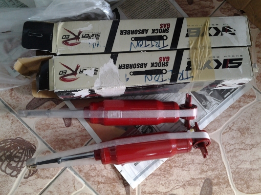 โชค kyb super red