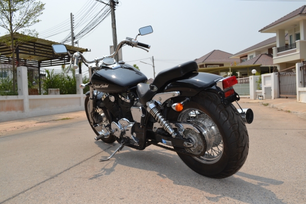 Shadow slasher 400cc สภาพดีมาก วิ่งน้อย ปี2005 invoiceแท้