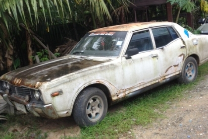 รถนิสสันดีเซลเครื่อง 2500สภาพพร้อมใช้ครับภาษีเต้มครับรุ่นเก่าครับสนใจสอบถามได้ครับ