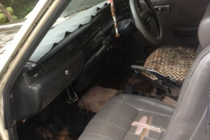 รถนิสสันดีเซลเครื่อง 2500สภาพพร้อมใช้ครับภาษีเต้มครับรุ่นเก่าครับสนใจสอบถามได้ครับ