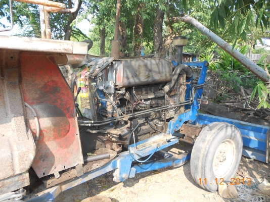 ขาย รถไถ แมสซี่ 165 แรง ท่อซ้าย  สภาพพร้อมใช้งาน ได้ทุกอย่าง หางยกดี  มีผานดันหน้า พร้อมผาน 7 ราคาเบาๆ